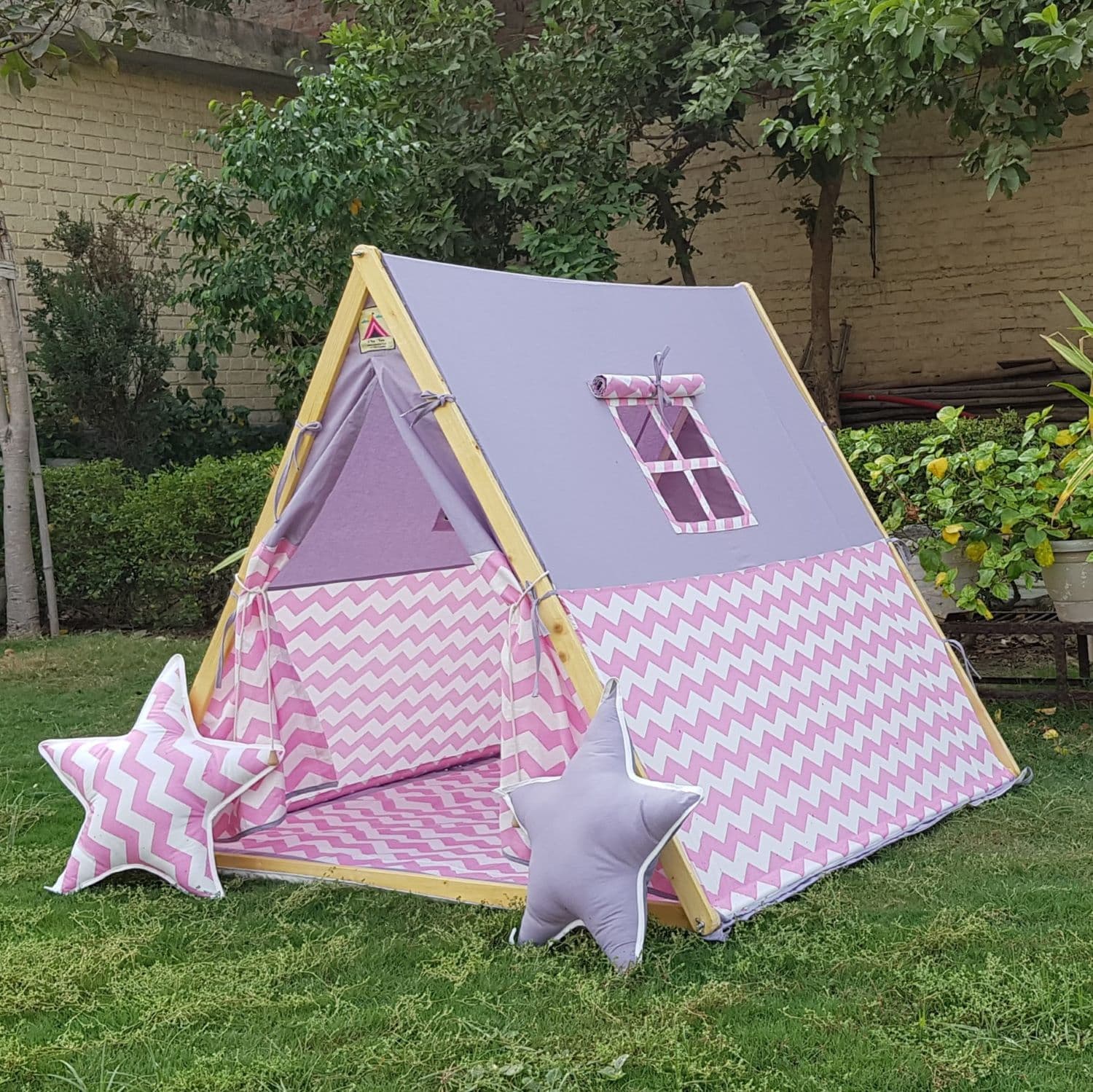 A-Shape kids tent in pink color
